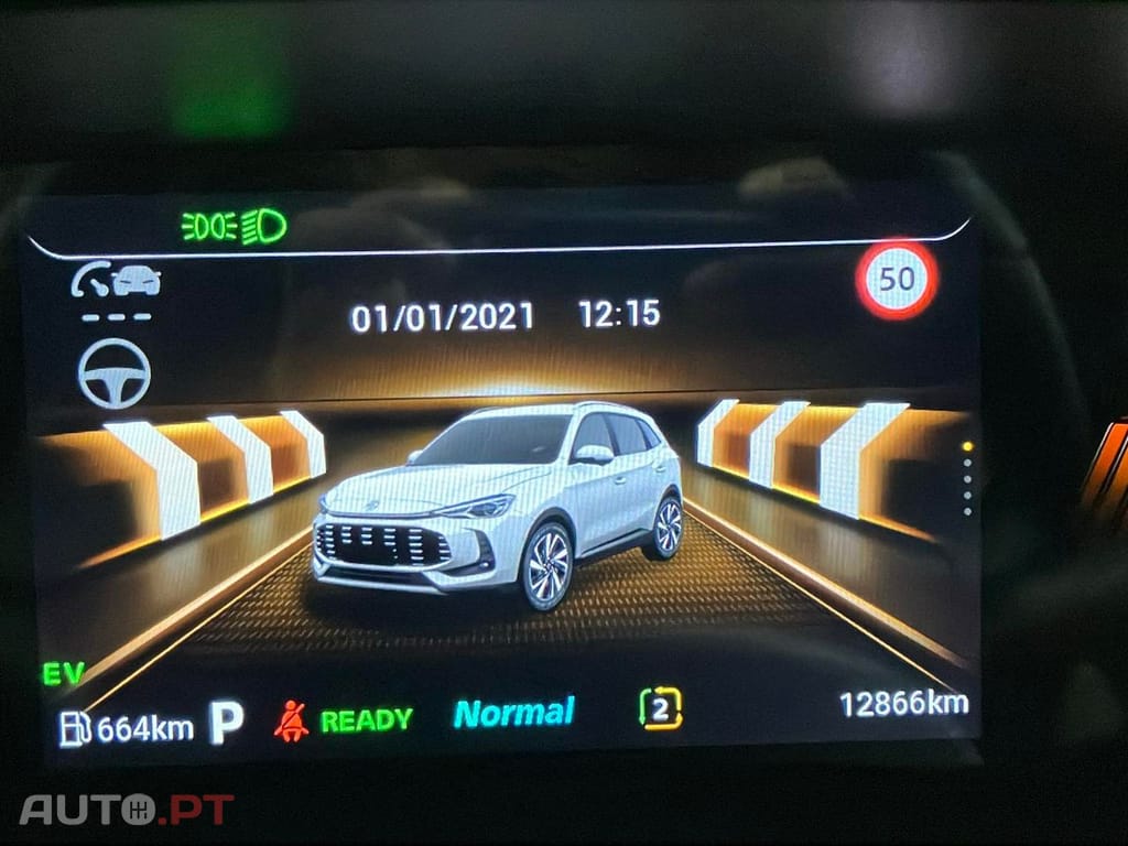 MG ZS 1.5 Hybrid+ Luxury