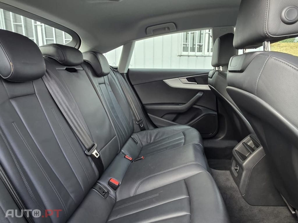 Audi A5 2.0 TDI S tronic
