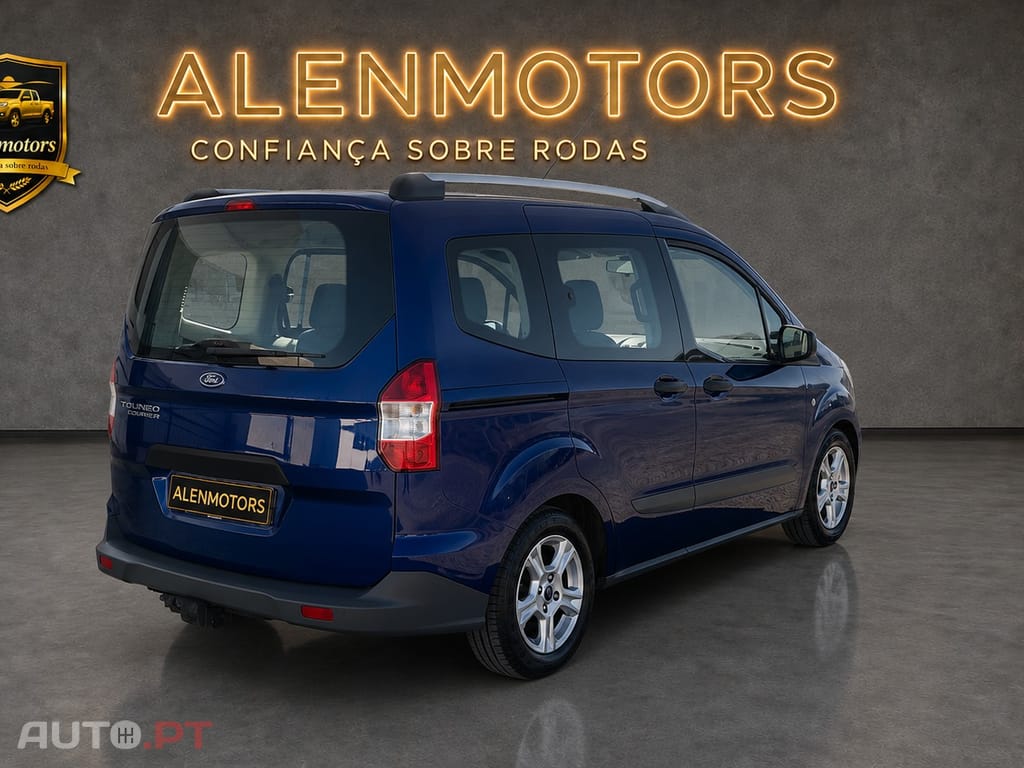 Ford Tourneo 1.5 TDCi Titanium
