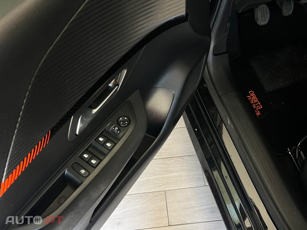 Peugeot 208 1.2 PureTech Active