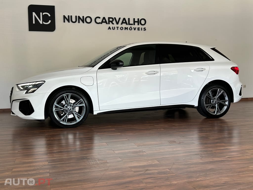 Audi A3 Sportback 40 TFSIe S-LINE