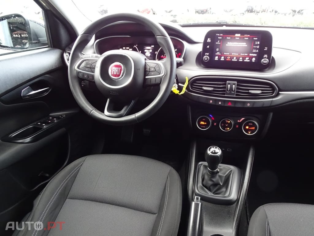 Fiat Tipo 1.3 M-Jet Lounge