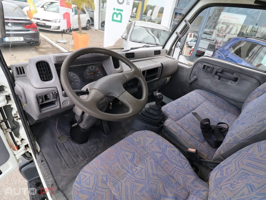 Nissan Cabstar 3.0 TD 110.35/1 SE