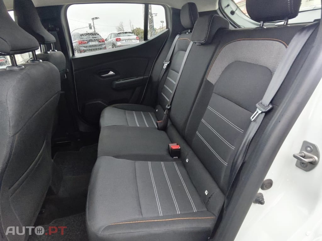 Dacia Sandero Stepway 1.0 TCe Comfort CVT