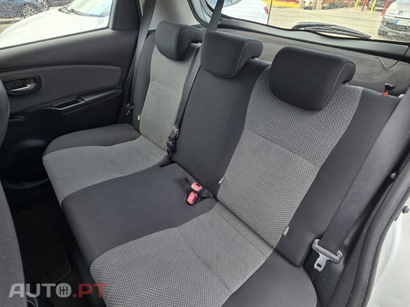 Toyota Yaris 1.5 HSD Comfort