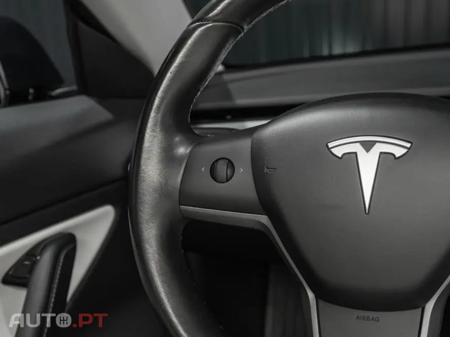 Tesla Model 3 Performance Dual Motor AWD