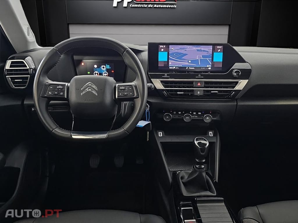 Citroen C4 BlueHDi 130 Stop&Start EAT8 SHINE