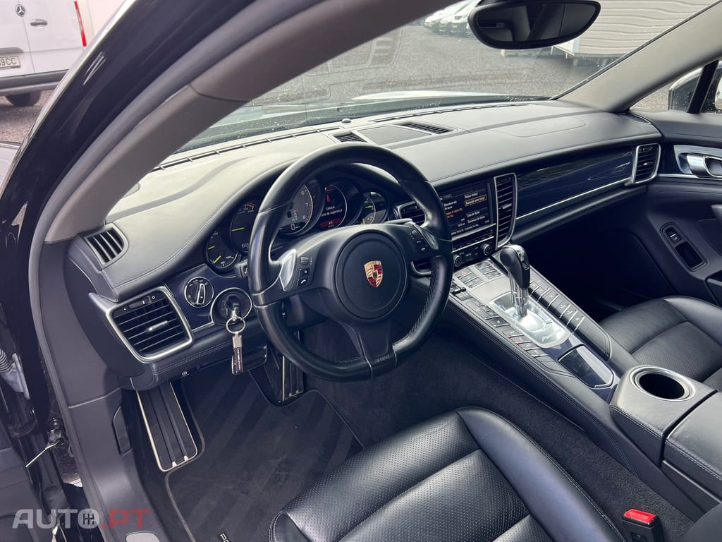 Porsche Panamera S Hybrid