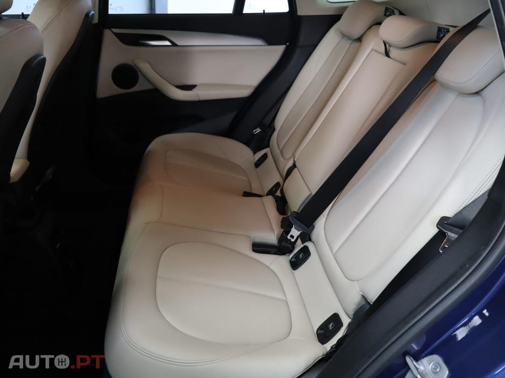 BMW X1 xDrive25e