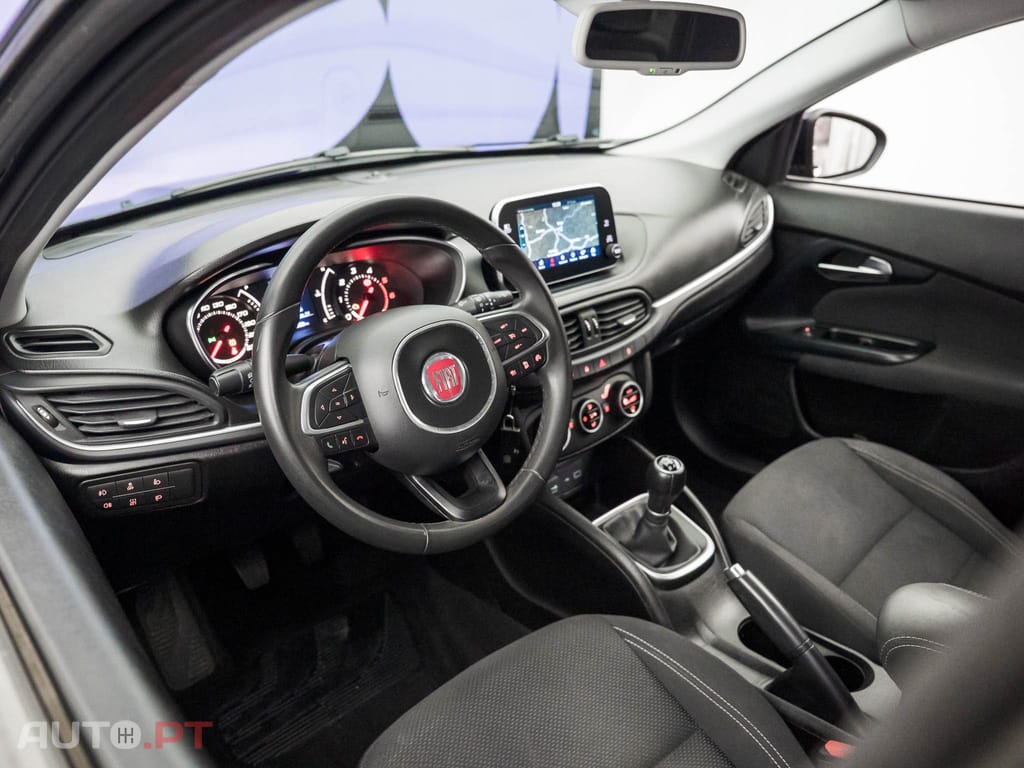 Fiat Tipo 1.3 M-Jet Lounge