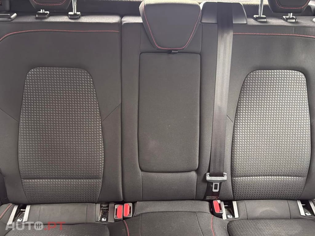 Ford Focus 1.0 EcoBoost MHEV ST-Line
