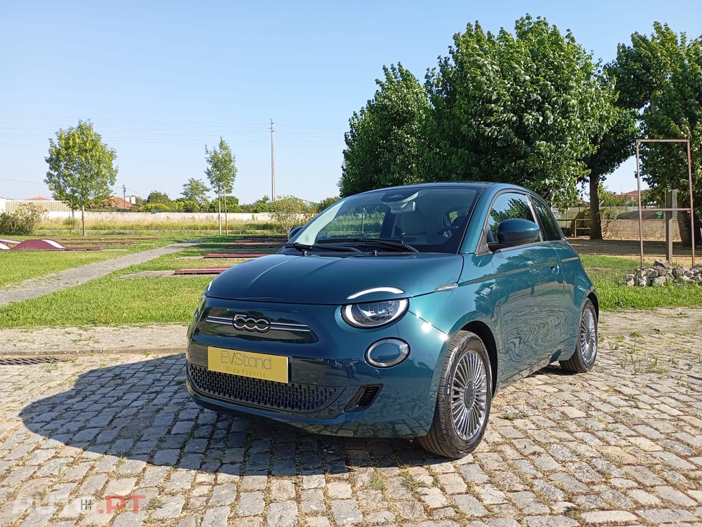 Fiat 500e 42kWh, Icon