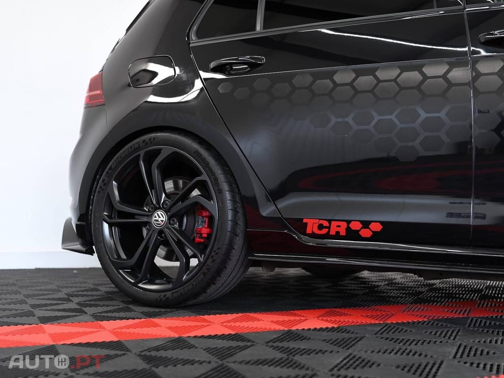 Volkswagen Golf GTI TCR