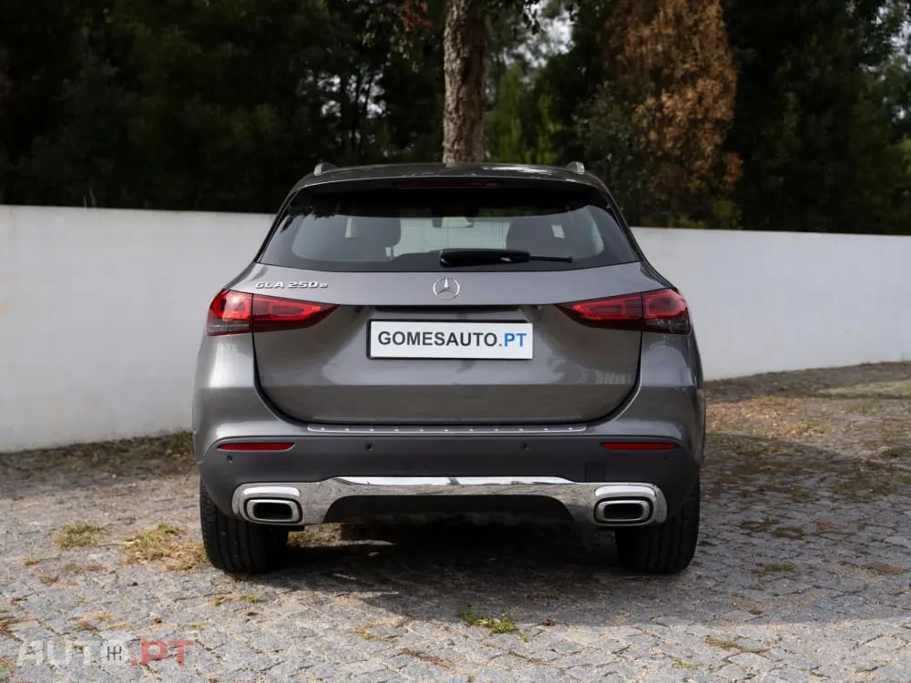 Mercedes-Benz GLA 250 e AMG Line