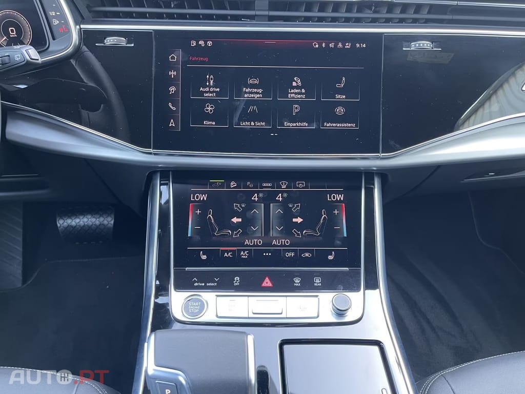 Audi Q7 55 TFSIe quattro S-LINE 