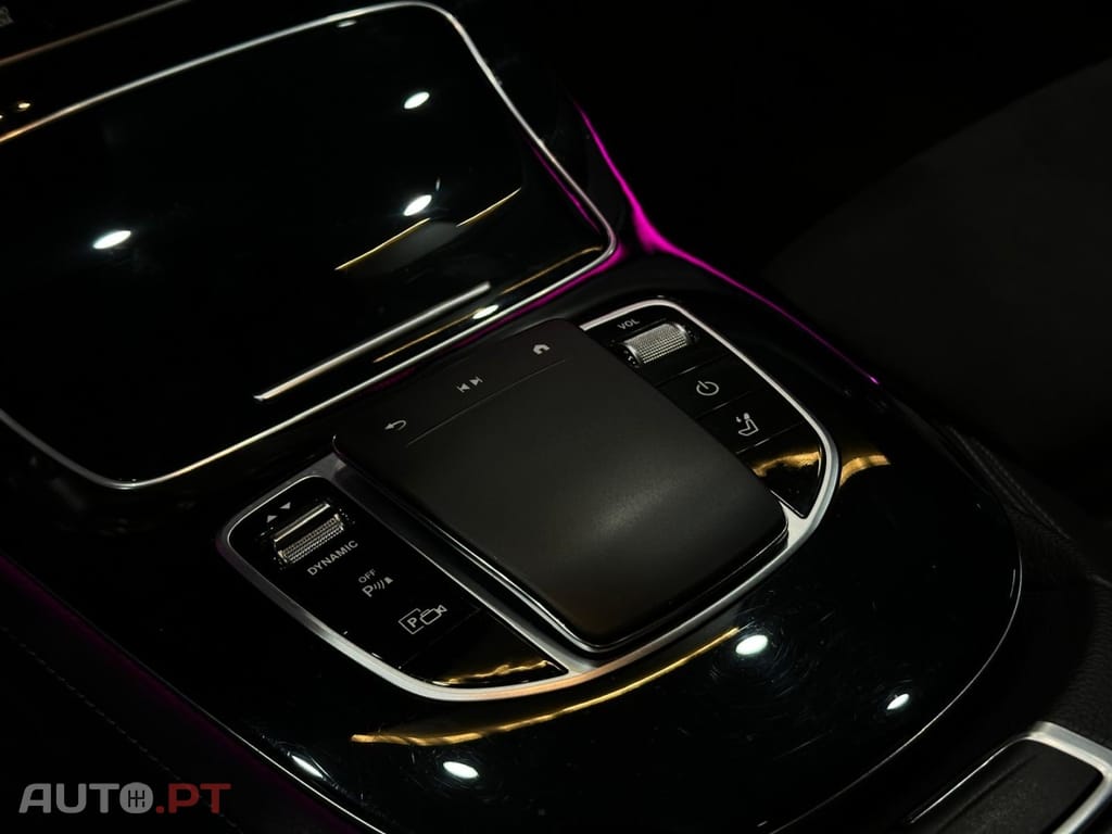Mercedes-Benz E 300 de 4Matic 9G-TRONIC AMG Line