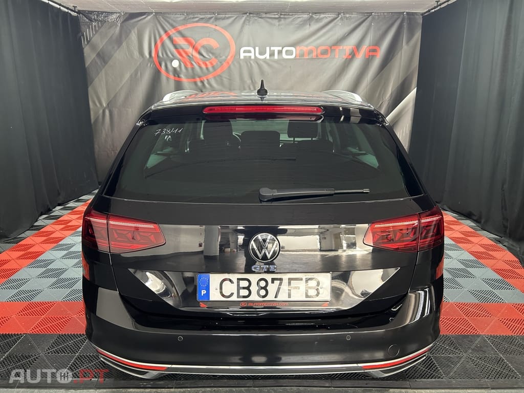 Volkswagen Passat Variant 1.5 TSI eHybrid Business DSG