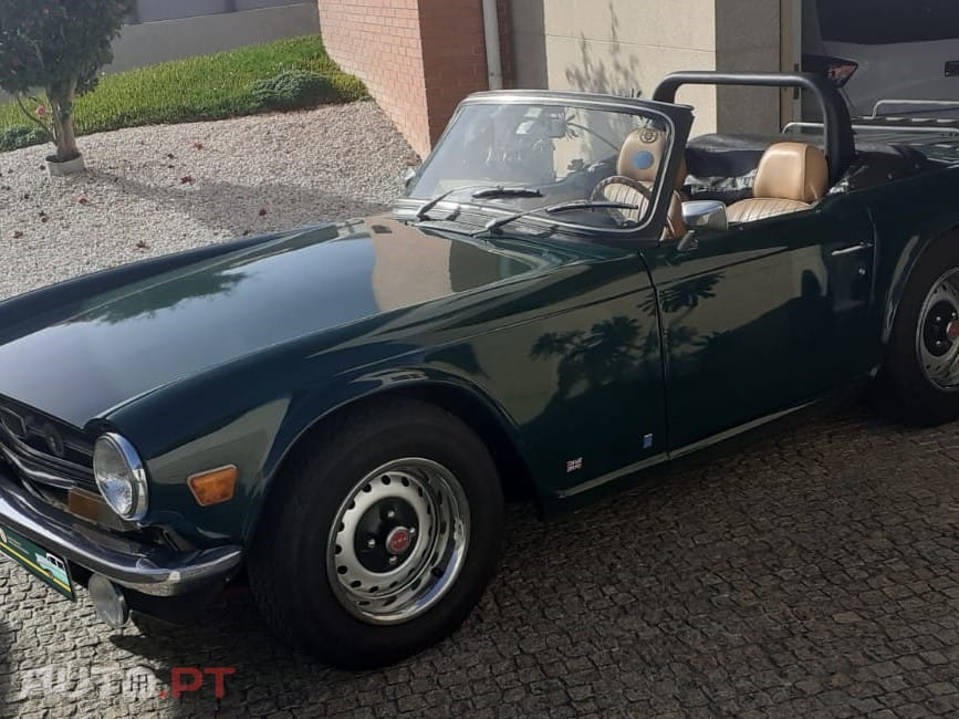 Triumph TR6 2.5 PI