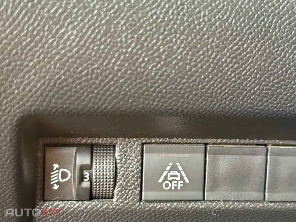 Peugeot 208 1.5 BlueHDi Allure Pack