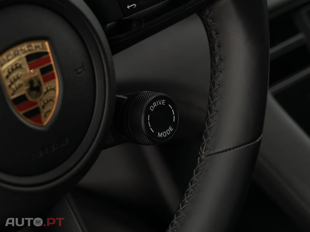 Porsche Taycan Bose
