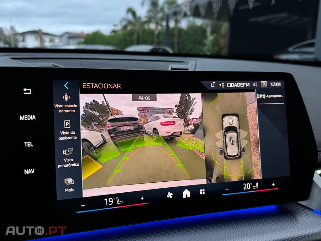 BMW X1 sDrive18d Pack Desportivo M