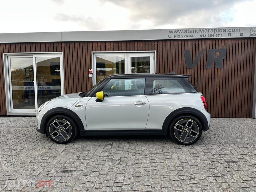 MINI Cooper Cooper SE
