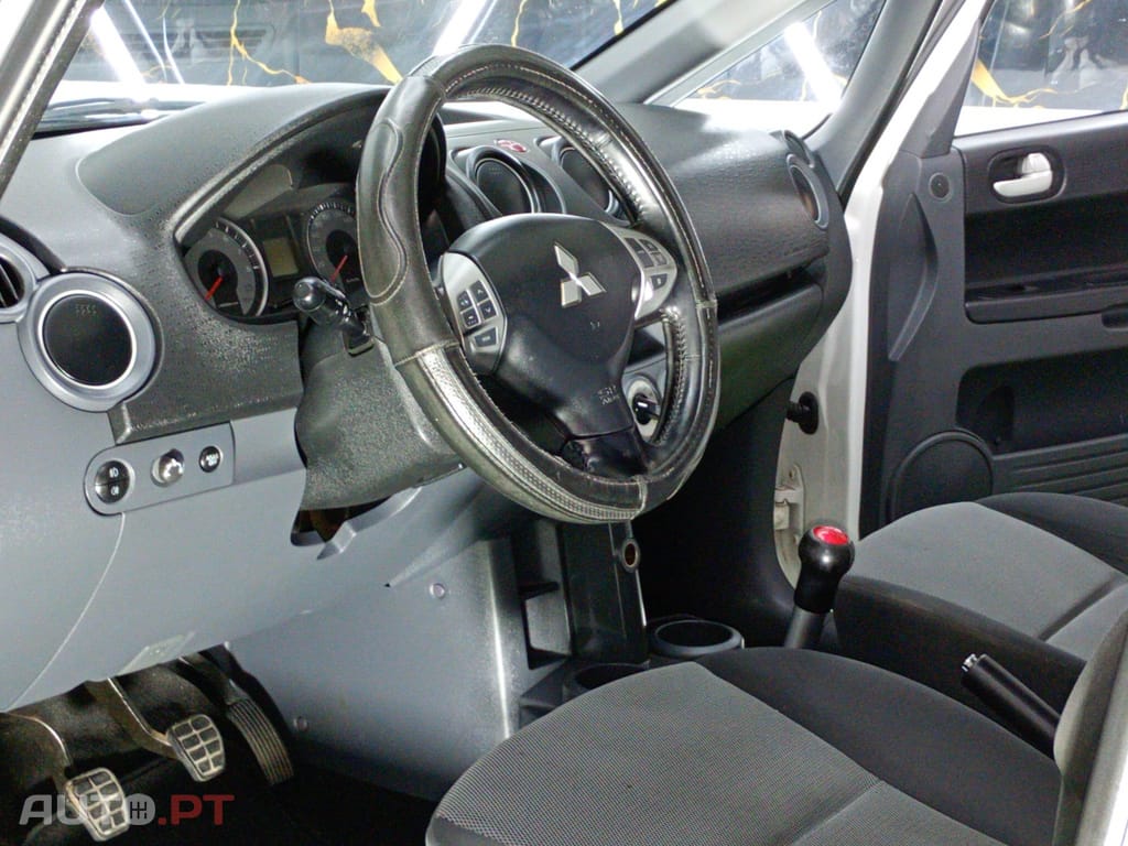 Mitsubishi Colt 1.3 Instyle