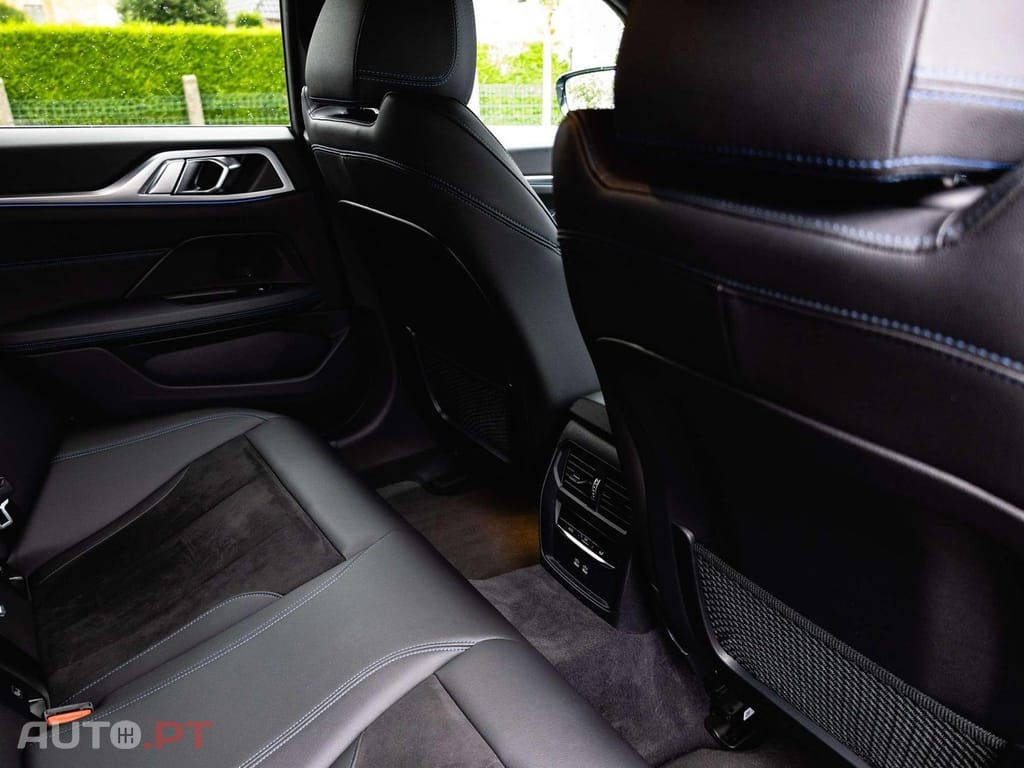 BMW i4 M50