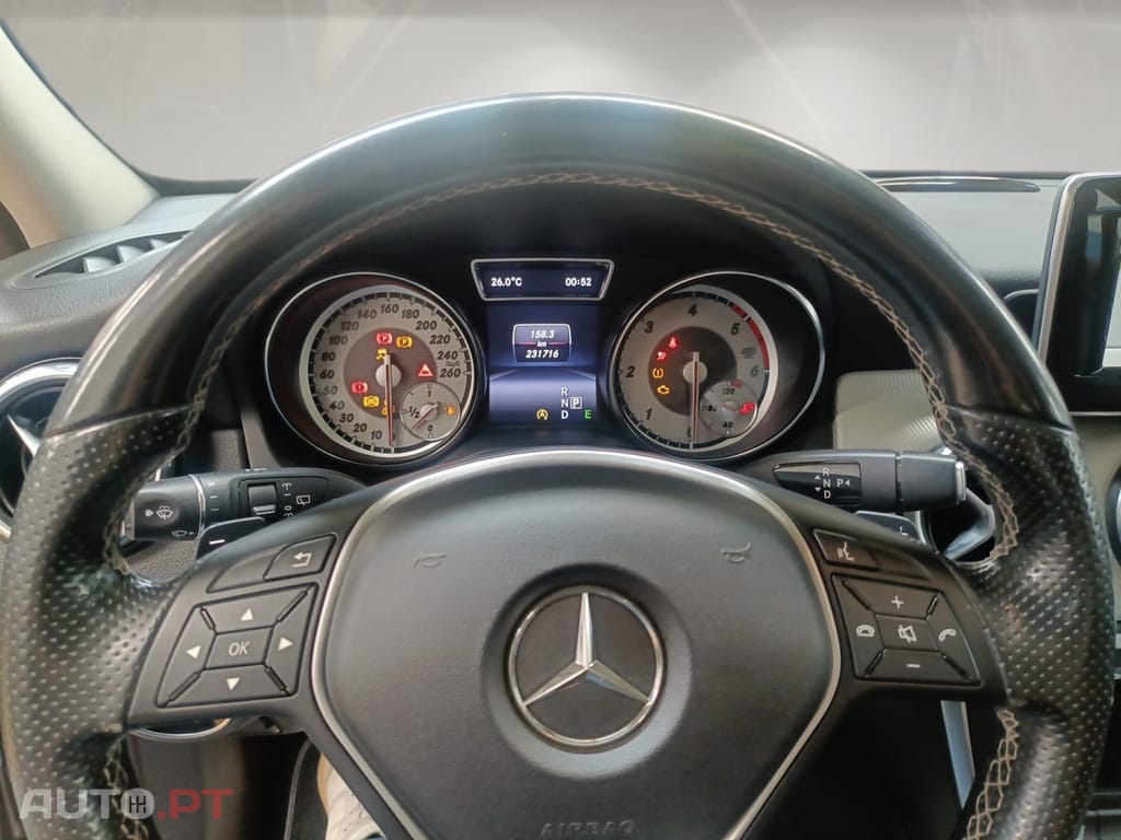 Mercedes-Benz GLA 200 (CDI) d 4Matic 7G-DCT