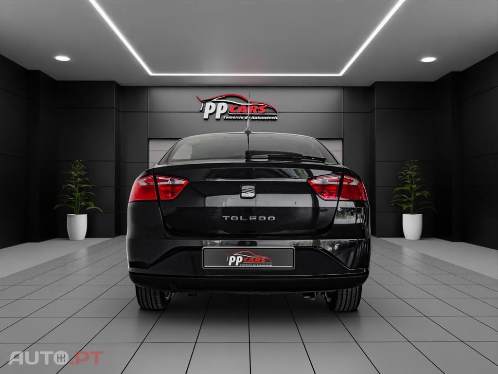 Seat Toledo Outro