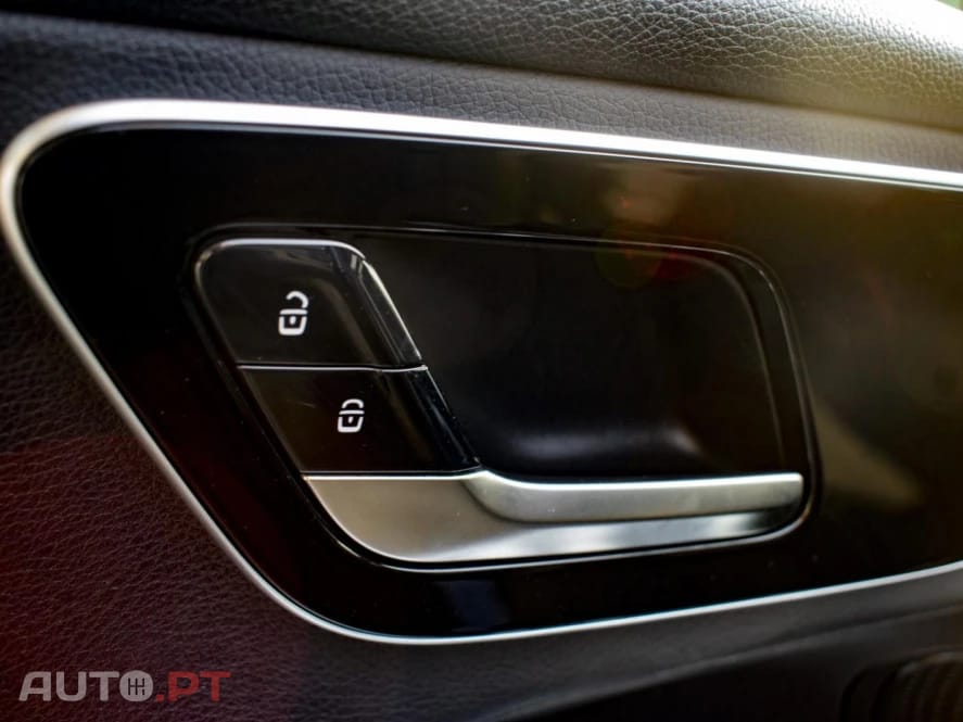 Mercedes-Benz GLC 220 d 4Matic