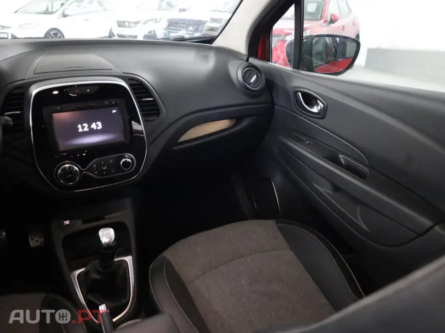 Renault Captur 1.3 TCe Exclusive