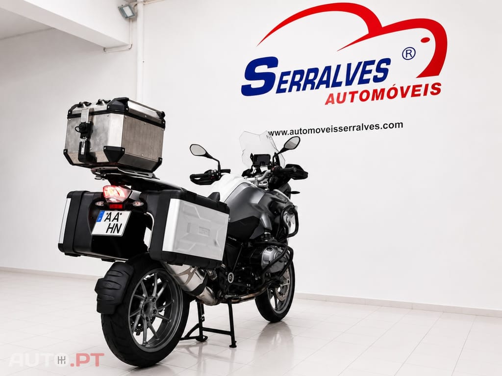 BMW R .