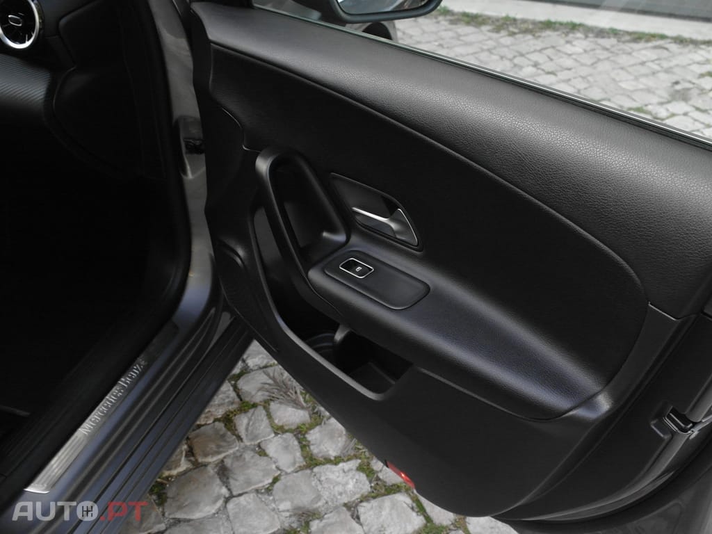 Mercedes-Benz A 180 d Progressive