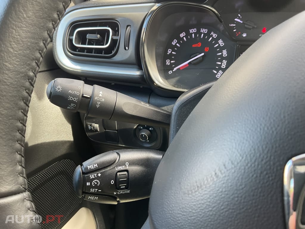 Citroen C3 1.2 PureTech Shine