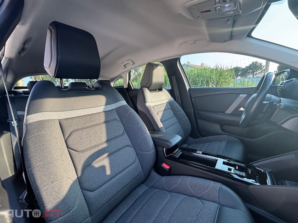 Citroen C4 BlueHDi 130 Stop&Start EAT8 MAX