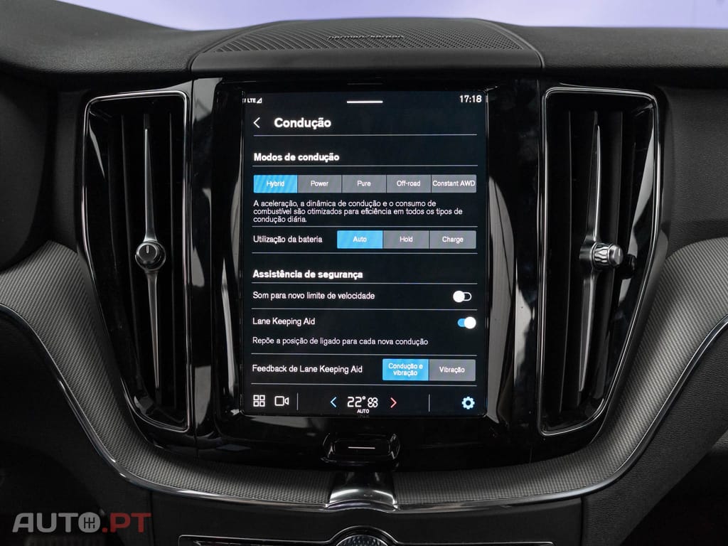 Volvo XC60 2.0 T6 PHEV Black Edition AWD