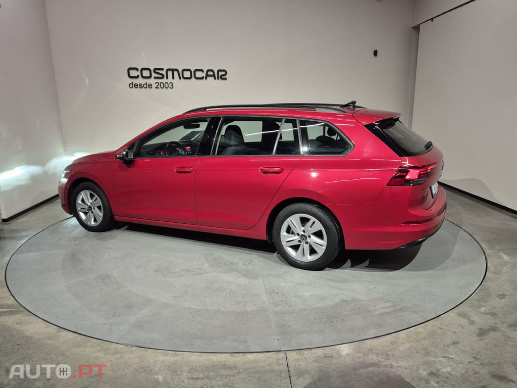 Volkswagen Golf Variant 1.5 TSI Life 
