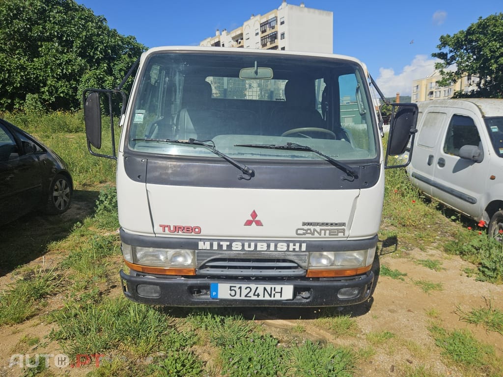 Mitsubishi Canter TRIBASCULANTE