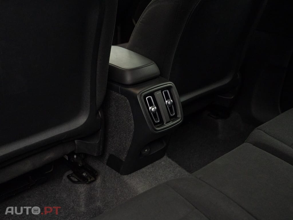 Volvo XC40 2.0 B3 Essential