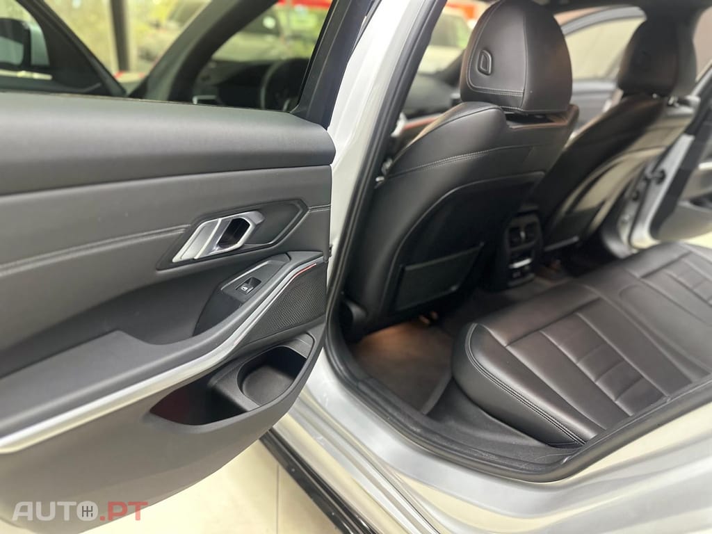 BMW 320 d Pack M Auto