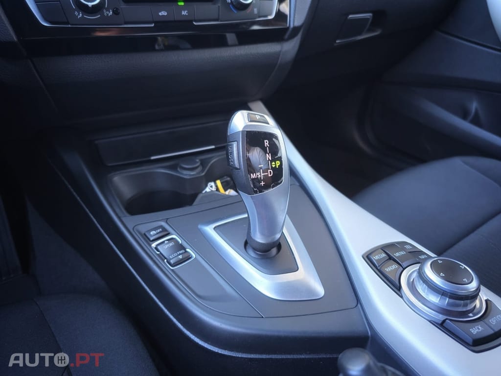 BMW 116 d Advantage Auto