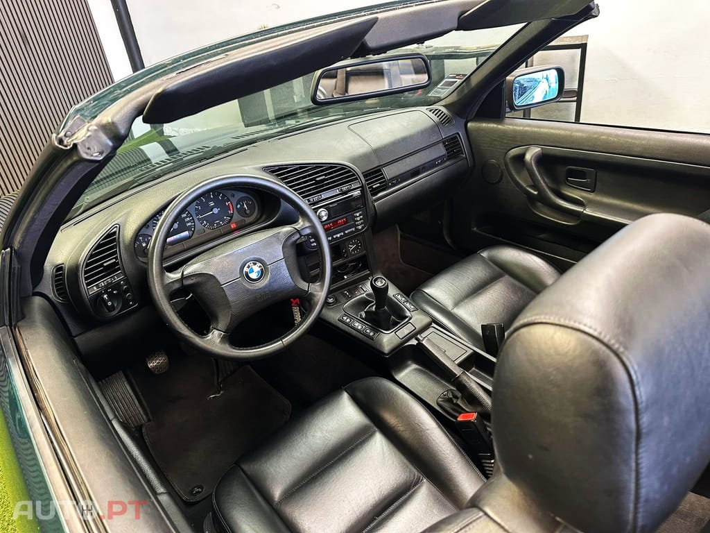 BMW 318 is