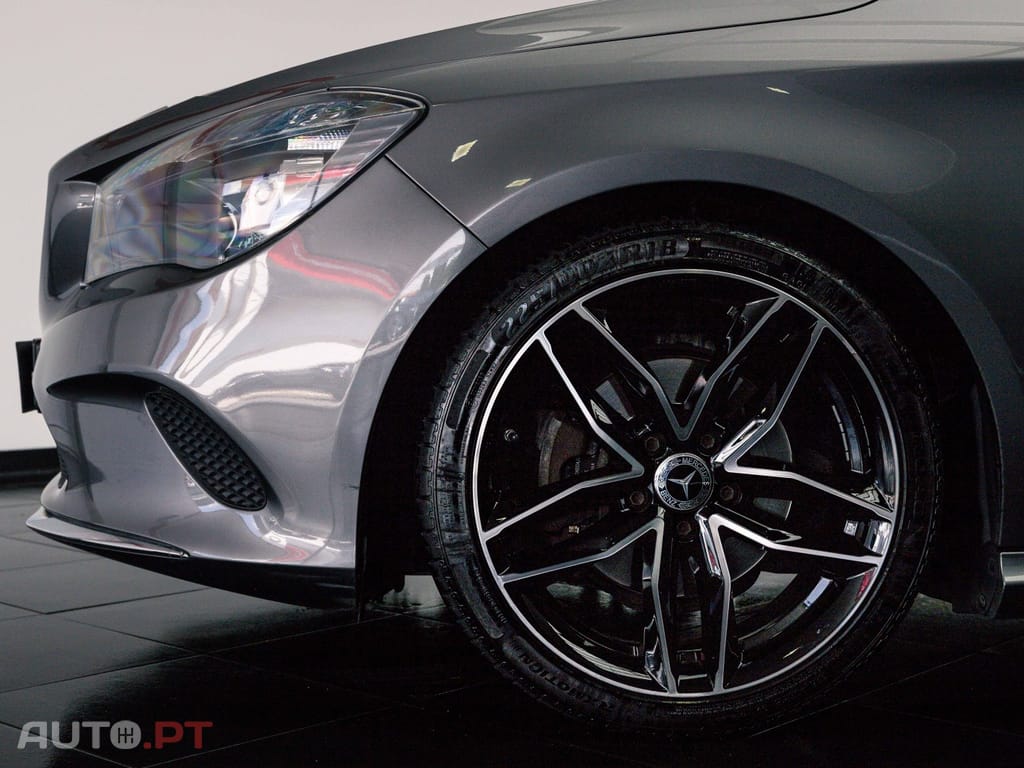 Mercedes-Benz CLA 180 d Shooting Brake Urban