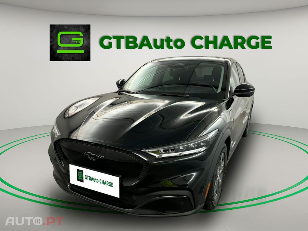 Ford Mustang Mach-E 75.7 kWh Premium AWD