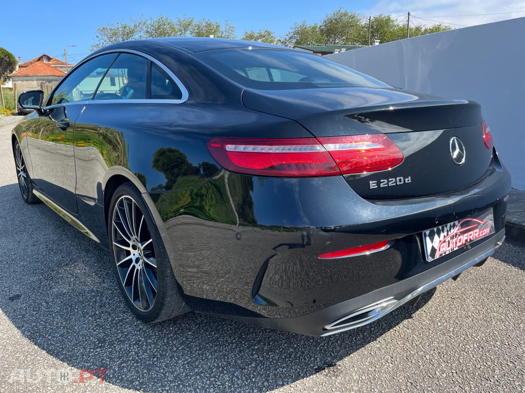 Mercedes-Benz E 220 d 4Matic Coupe 9G-TRONIC AMG Line