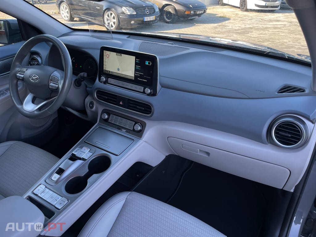 Hyundai Kauai EV 64 kWh Premium