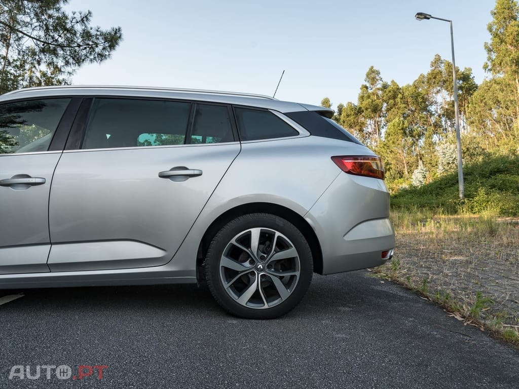 Renault Mégane 1.5 DCI Intens Full Extras