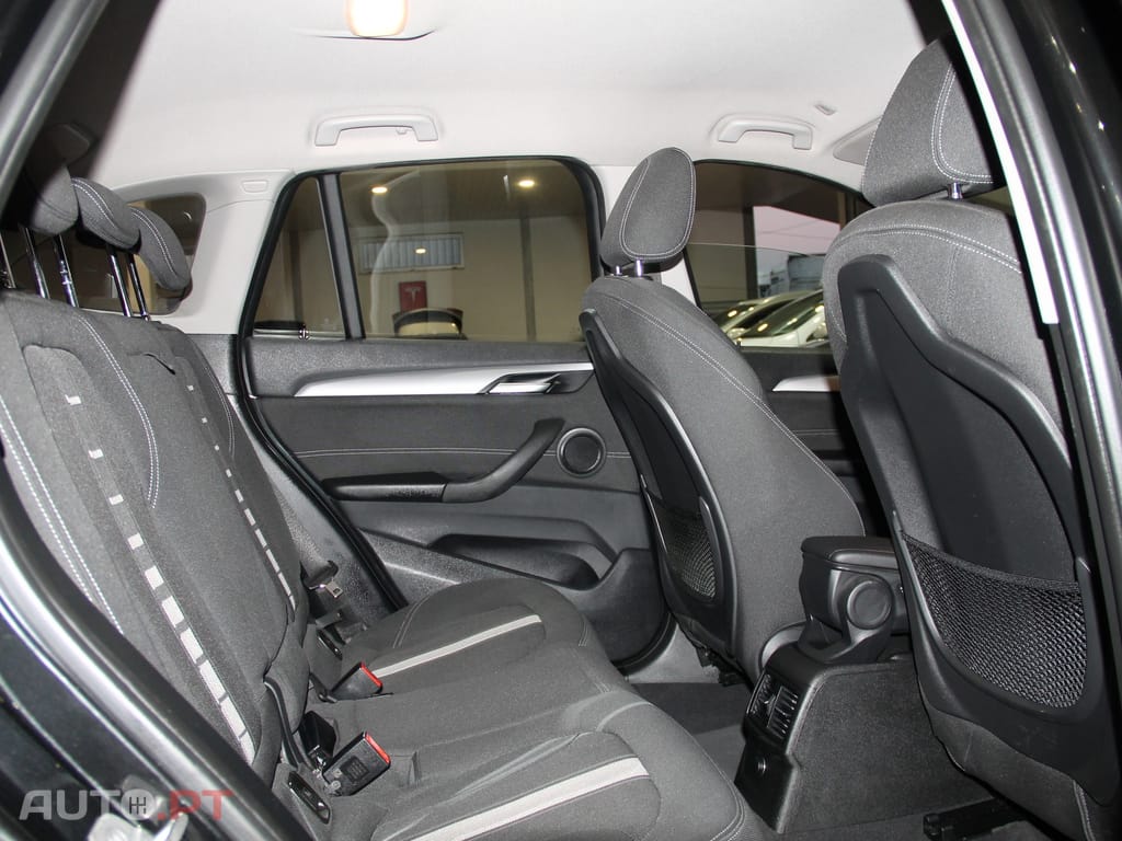 BMW X1 16 d sDrive Advantage