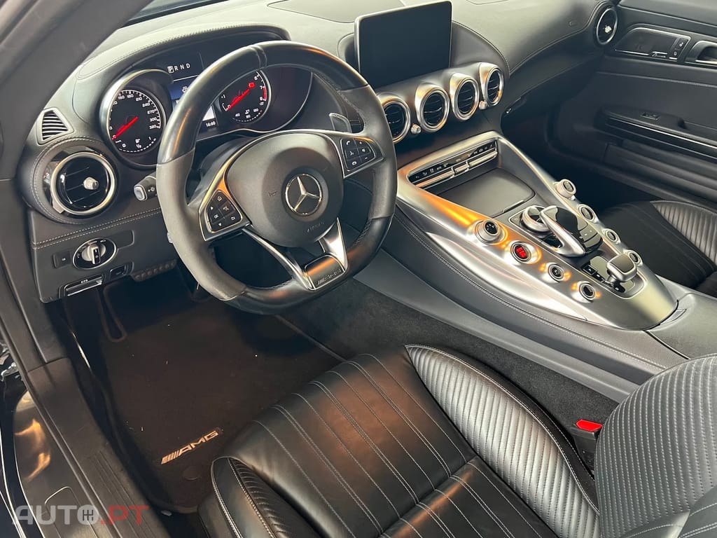 Mercedes-Benz AMG GT V8